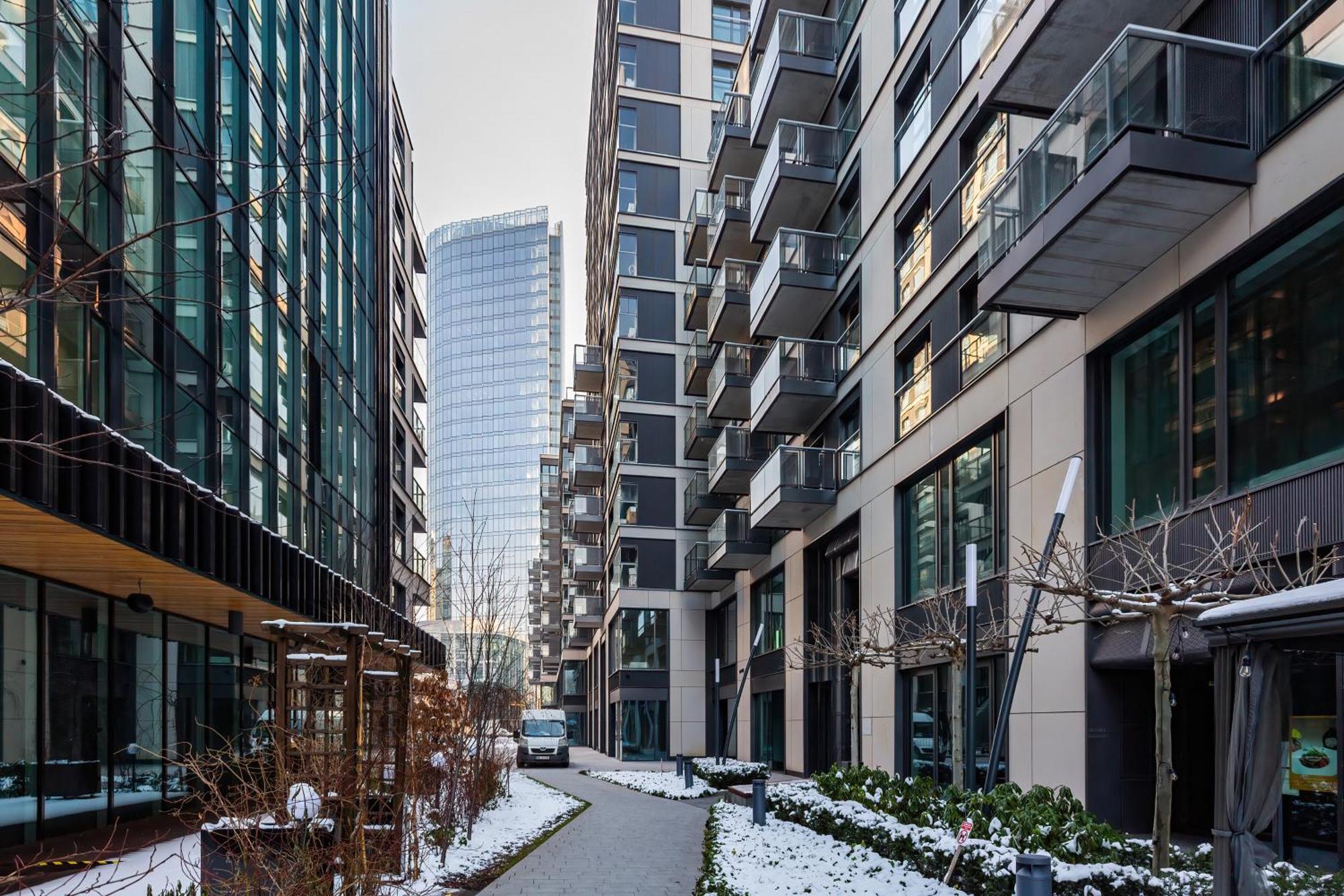 Royal City Center Mennica Residence By Noclegi Renters Warschau Buitenkant foto