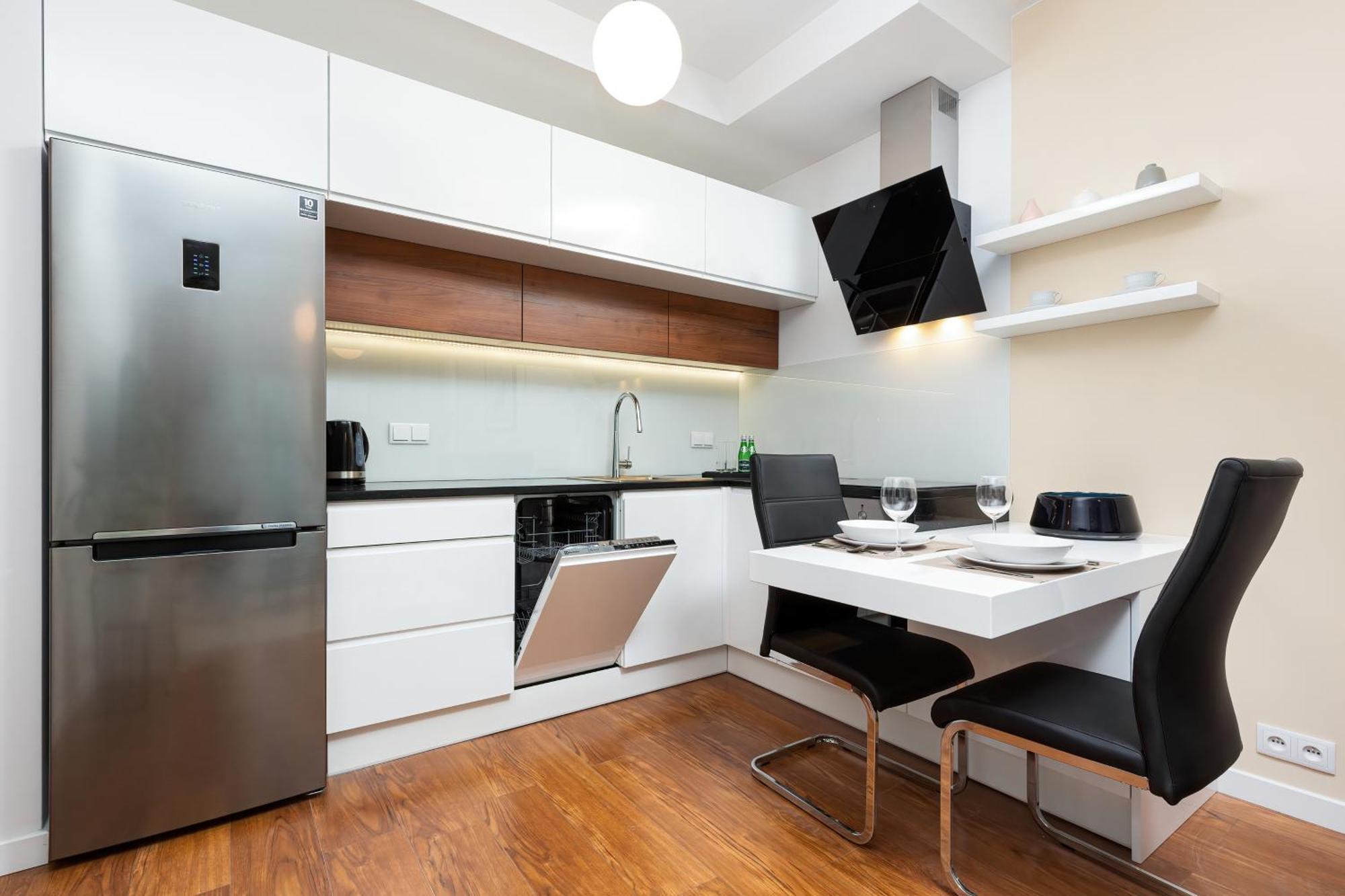 Royal City Center Mennica Residence By Noclegi Renters Warschau Buitenkant foto