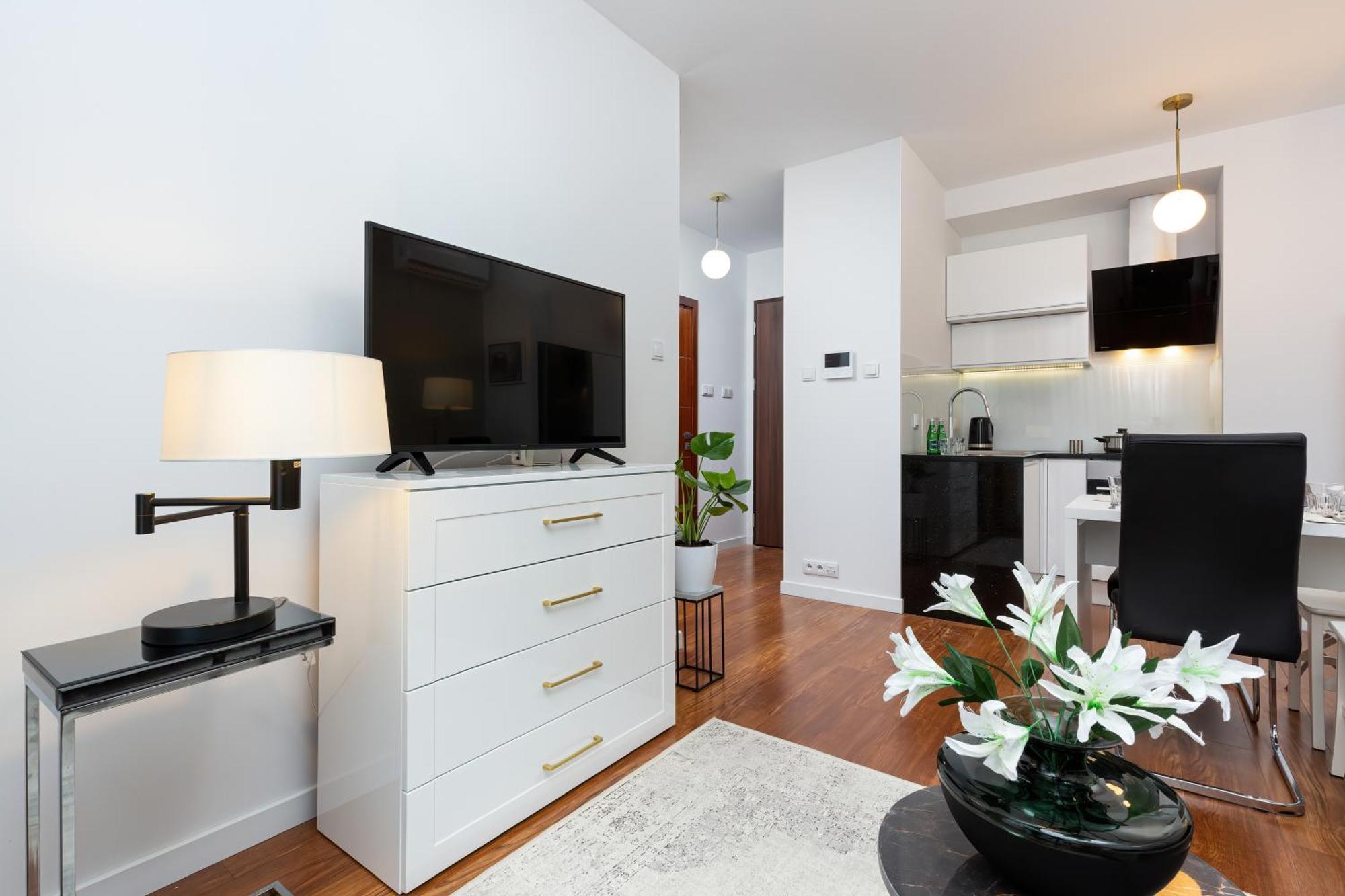 Royal City Center Mennica Residence By Noclegi Renters Warschau Buitenkant foto