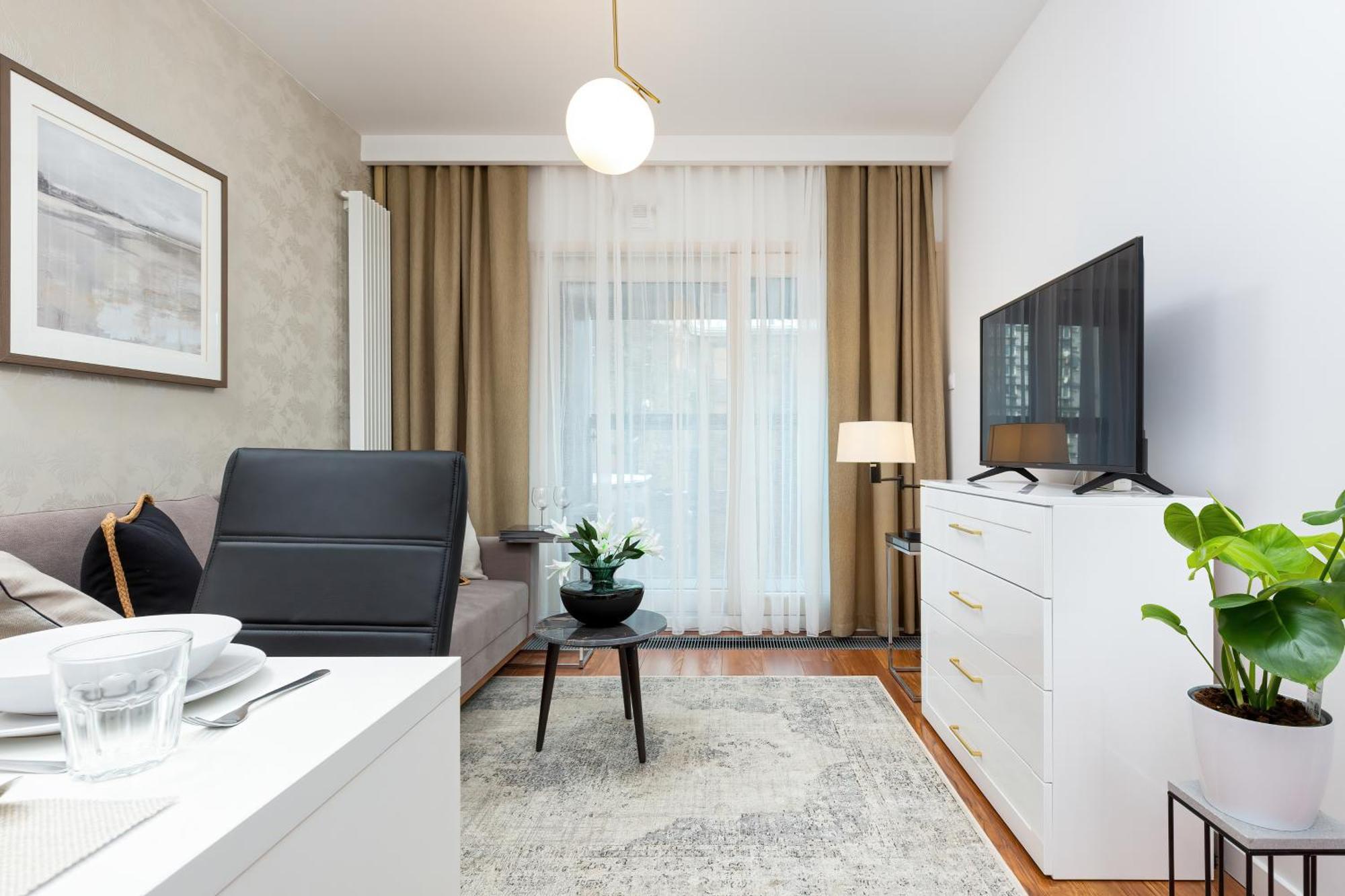 Royal City Center Mennica Residence By Noclegi Renters Warschau Buitenkant foto